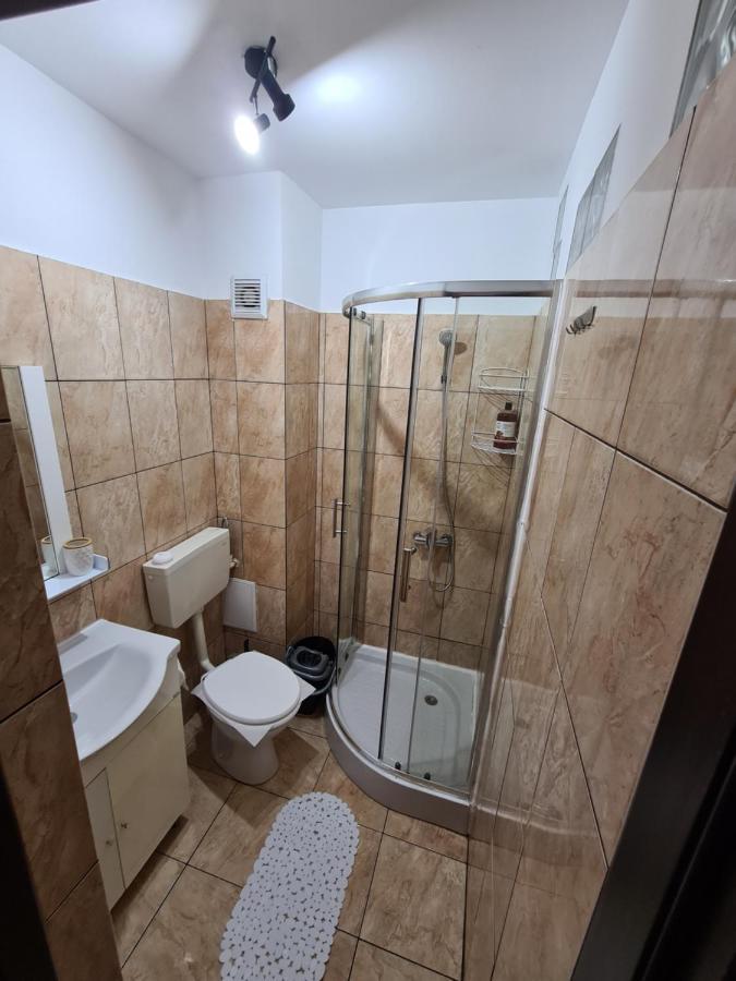 Garsoniera Privata Bed & Breakfast Букурещ Екстериор снимка