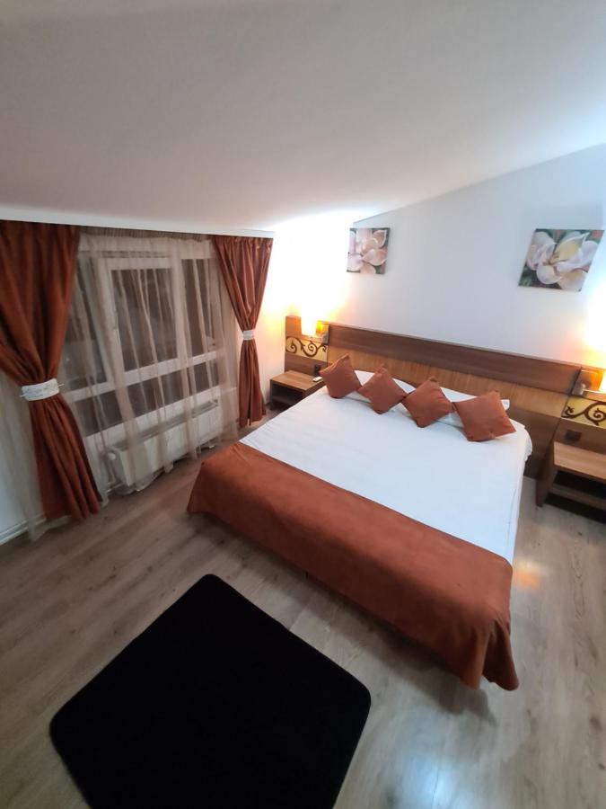 Garsoniera Privata Bed & Breakfast Букурещ Екстериор снимка